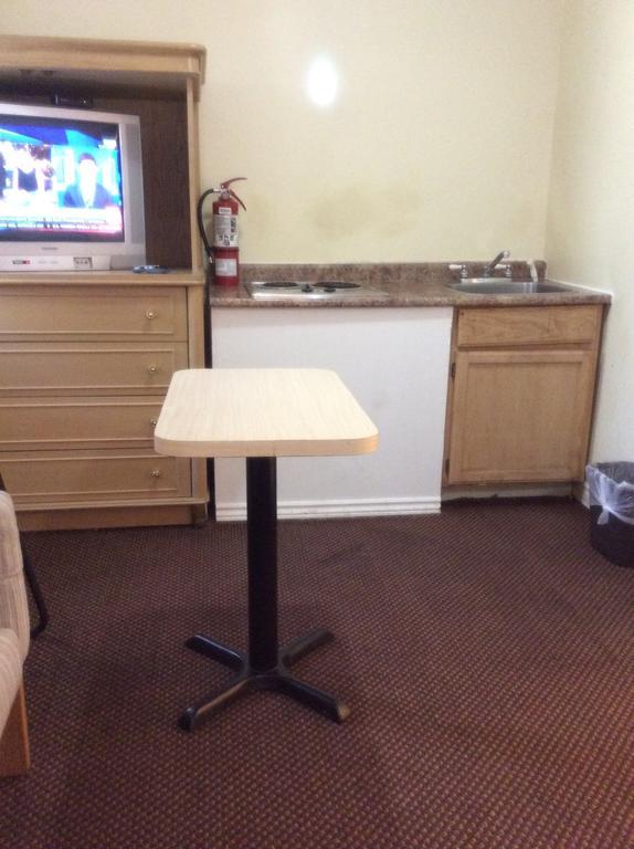 Palace Inn Motel Sarnia Ngoại thất bức ảnh